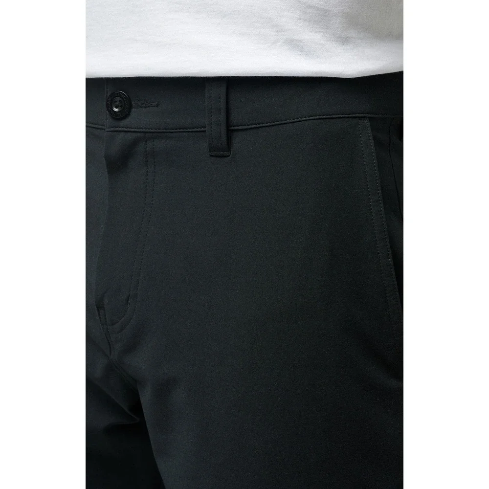 TRAVIS MATHEW Tech Chino Shorts Black Sz 42 Bermuda Golf Shorts 8 in Inseam NEW